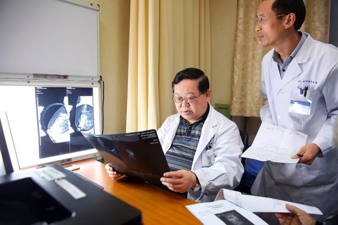 乳腺癌切除乳房影响心理,乳腺癌切除后对身体有什么影响