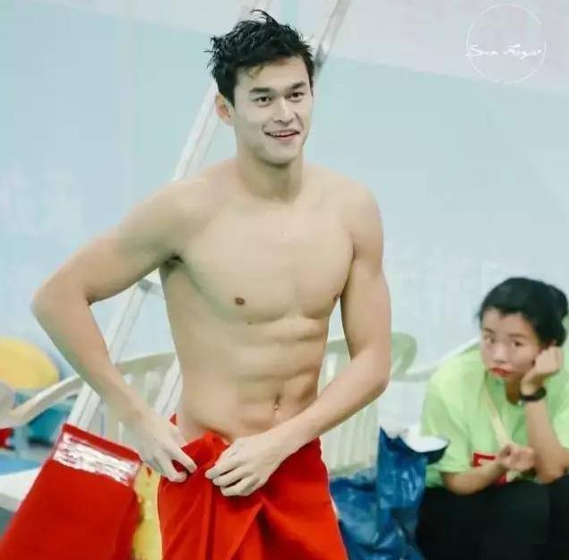 游泳世界冠军孙杨排第几,孙杨世界十大冠军