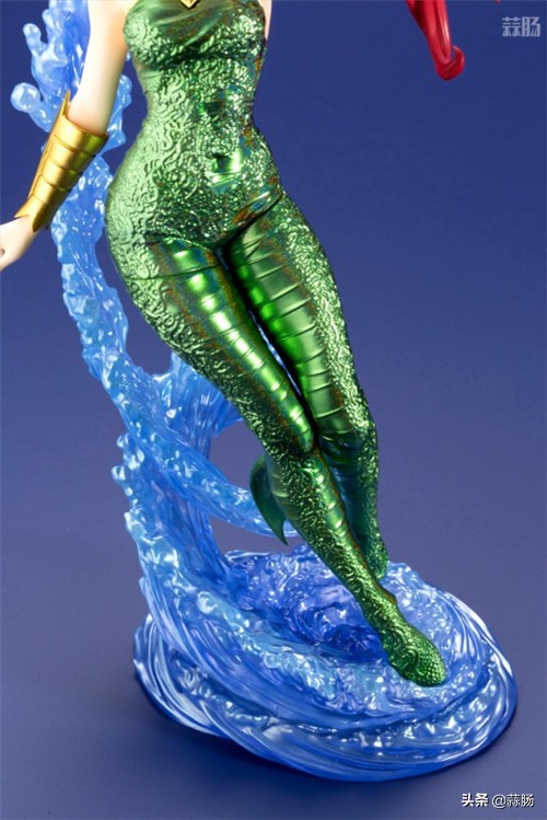 寿屋漫画手办,湄拉发光手办