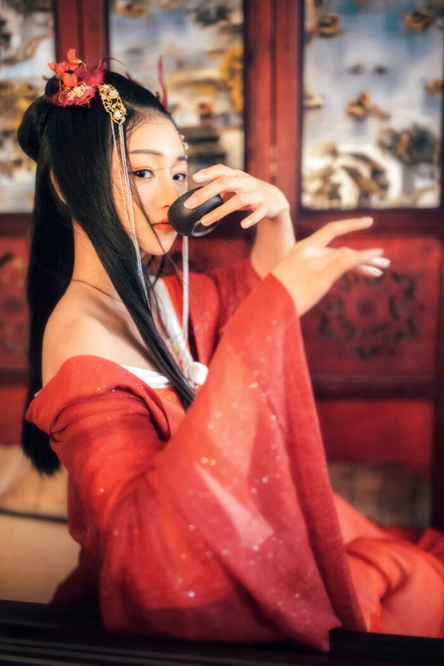 胡曾的咏史诗赤壁译文,胡曾的咏史诗易水写作思路