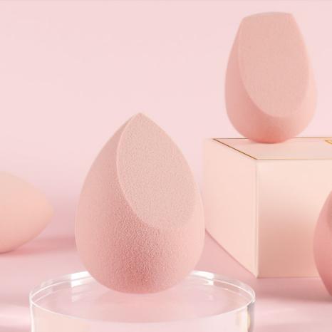 彩妆工具推荐新手女士用哪款,新手小白彩妆必备品套装