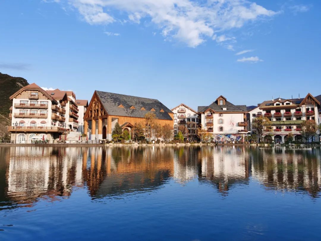 宣化富龙地产董事长王诚,对话高端企业家