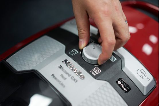 无线吸尘器横评,五款吸尘器吸力评测