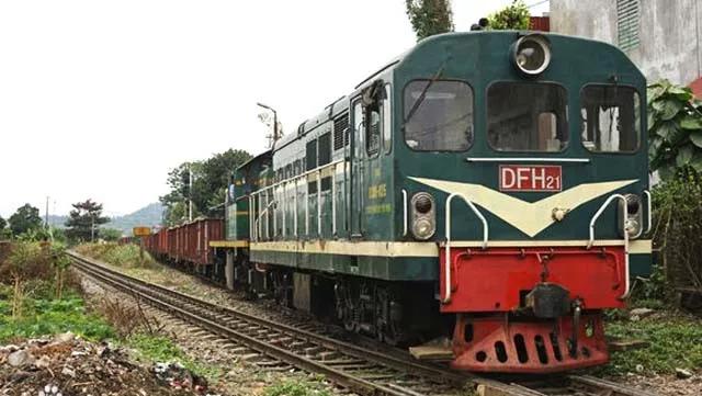 东方红21型内燃机车驾驶,东方红21型内燃机车结构组成