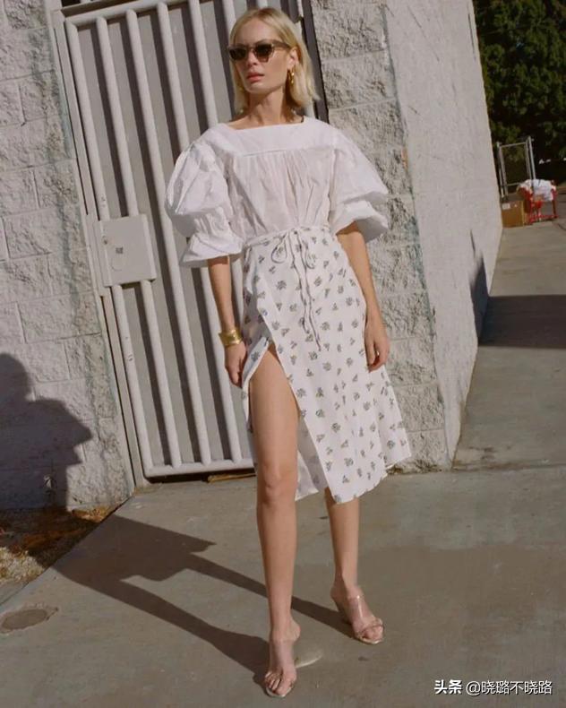 泡泡袖怎么穿最好看,2022年还流行泡泡袖吗