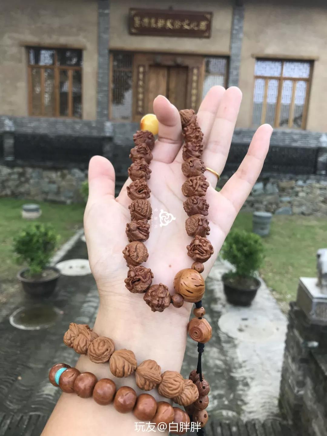桃核手串玩家,桃核文玩爱好者