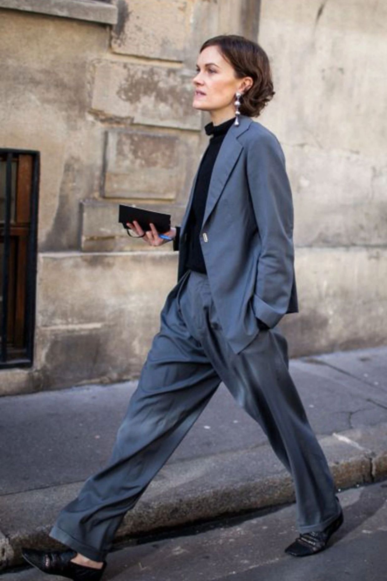 有文化的人应该怎么去说话,有文化的人该如何穿搭衣服