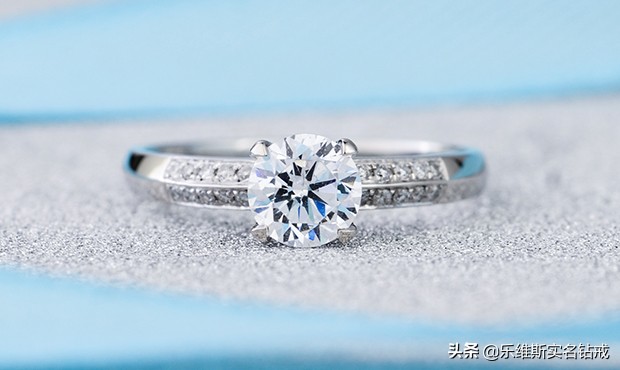 2016年2月铂金戒指回收多少钱一克,pt999铂金戒指回收价格