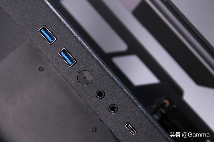 公认散热好的itx机箱,支持240水冷和RGB光控的itx机箱