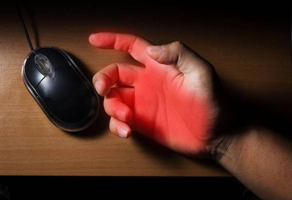 晨起手指发麻怎么办,晨起手指发麻预示什么