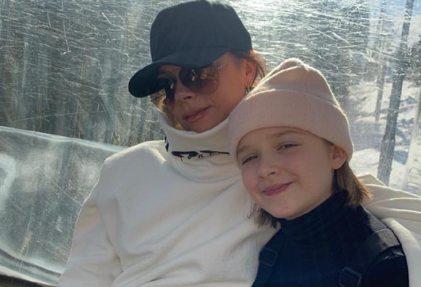 英国母亲节小七订制了一本书送给妈妈这样的小甜心谁不爱