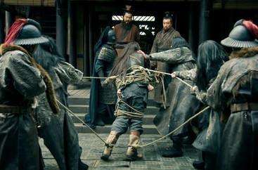 吕布一生成不起大事的原因,吕布为何而亡