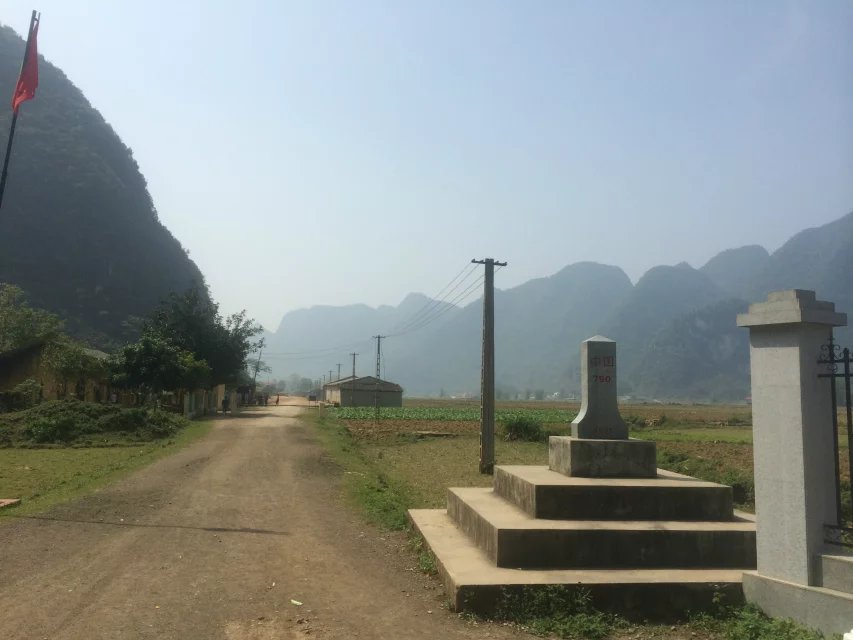 边境线游一圈,边境线航拍