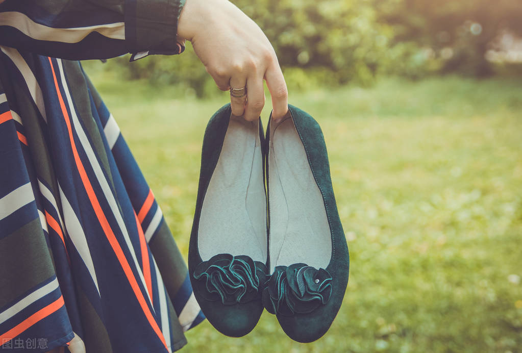 怎么挑选适合自己脚的鞋,骨科专家咋选鞋