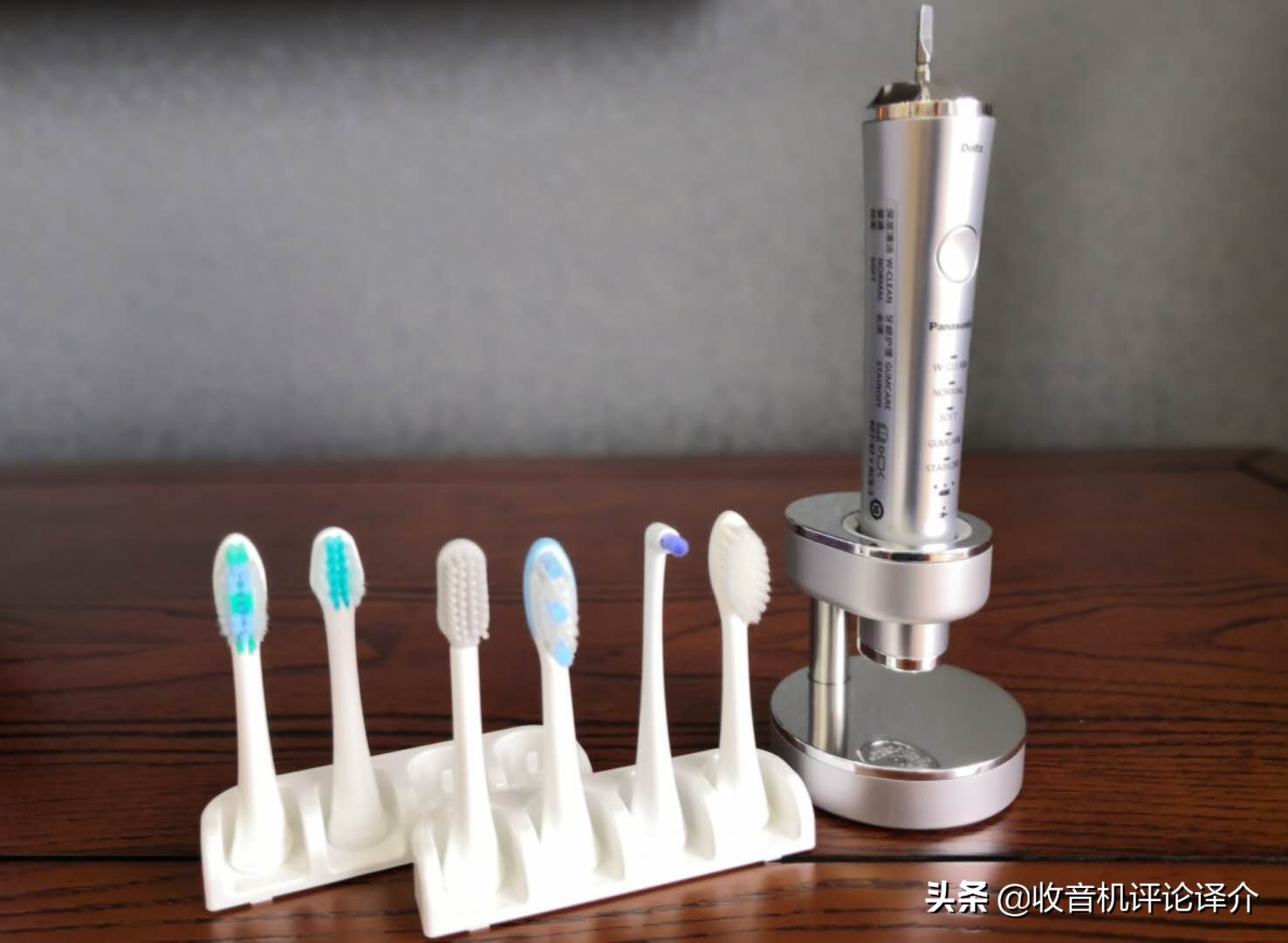 松下电动牙刷pdp51正确使用方法,松下电动牙刷dp51和dp54区别