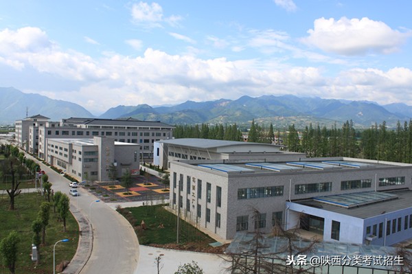 魅丽校园行之-汉中职业技术学院