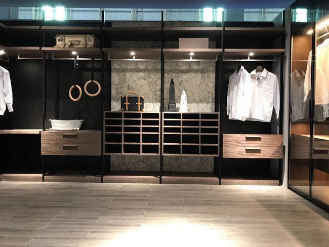 14位主编挑刺传说中重新定义整装的大宅，这是观后感