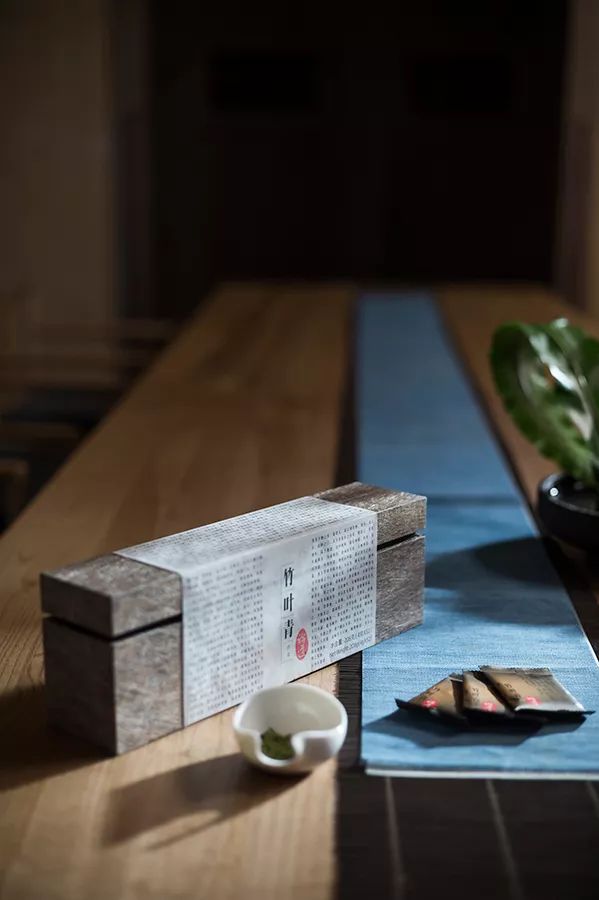 清香回甘竹叶青的绿茶,峨眉高山绿茶竹叶青2022年春茶