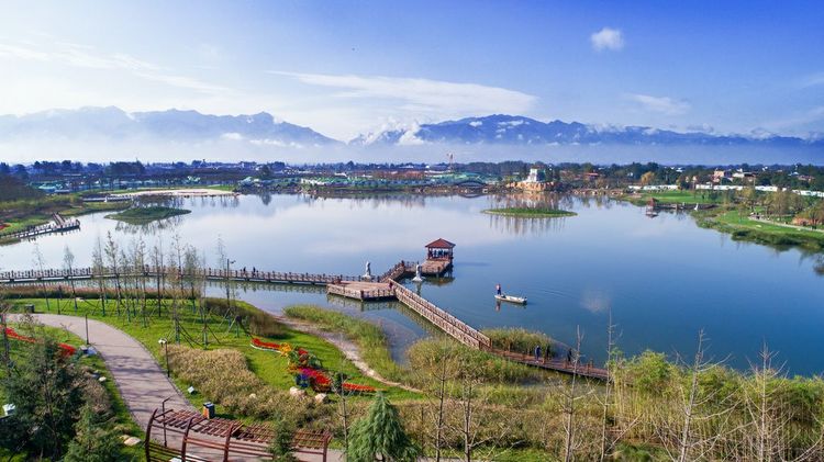 鄠邑区水岸新城最新房价,鄠邑区的房价下来了没有