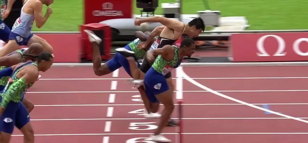 什么是国徽身份证,我国的国徽的象征和寓意