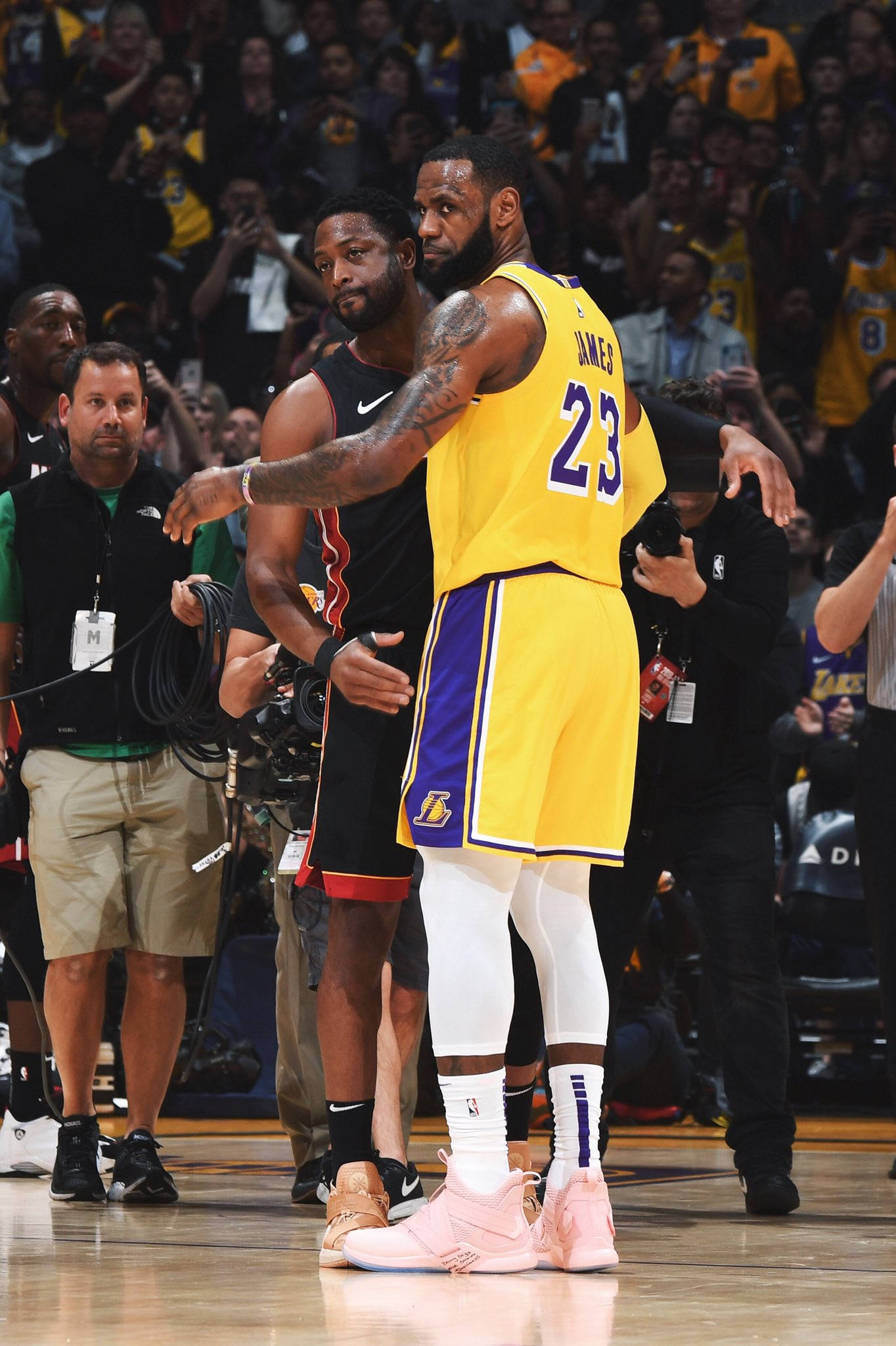 nba今日球鞋,nba本周球鞋预览科比