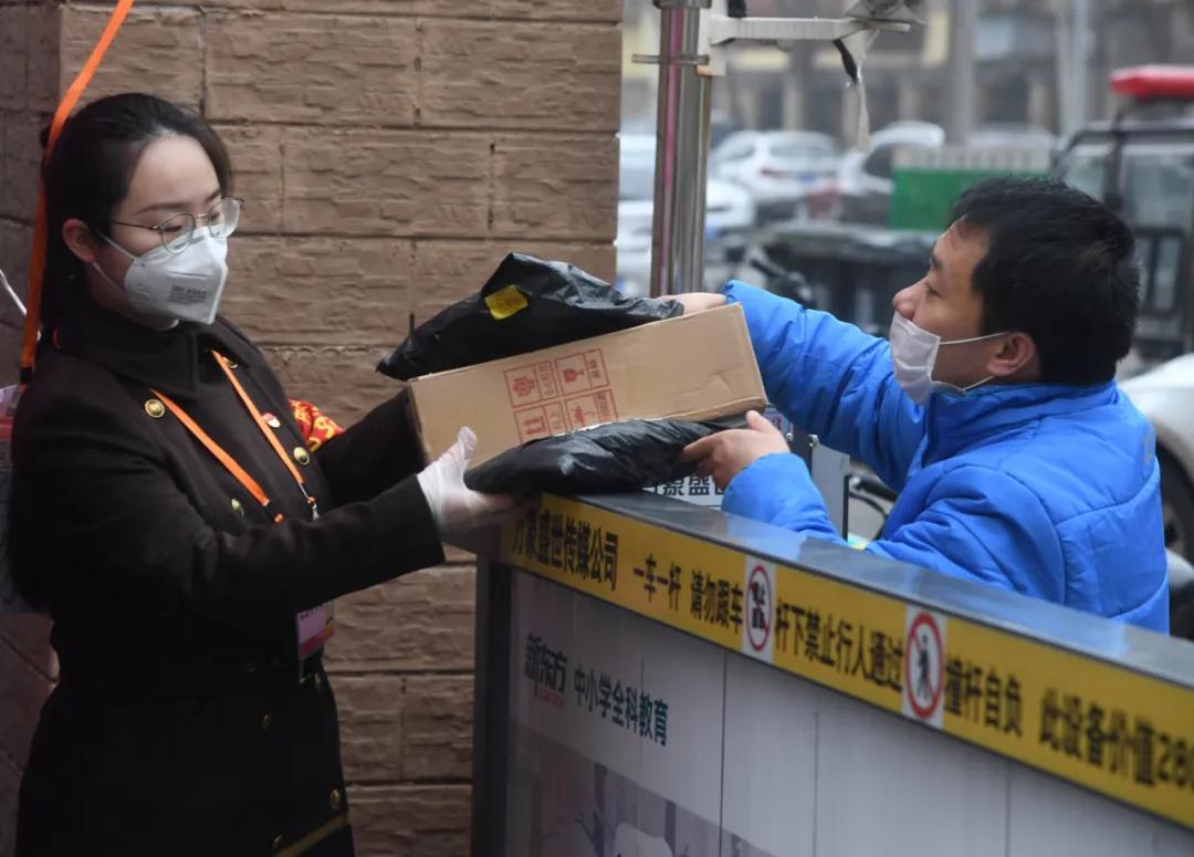 巨婴症疫情现状,巨婴疫情最新情况视频