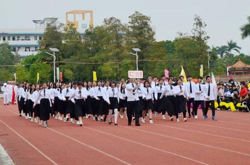 广西14个高中排名,广西最强县级中学