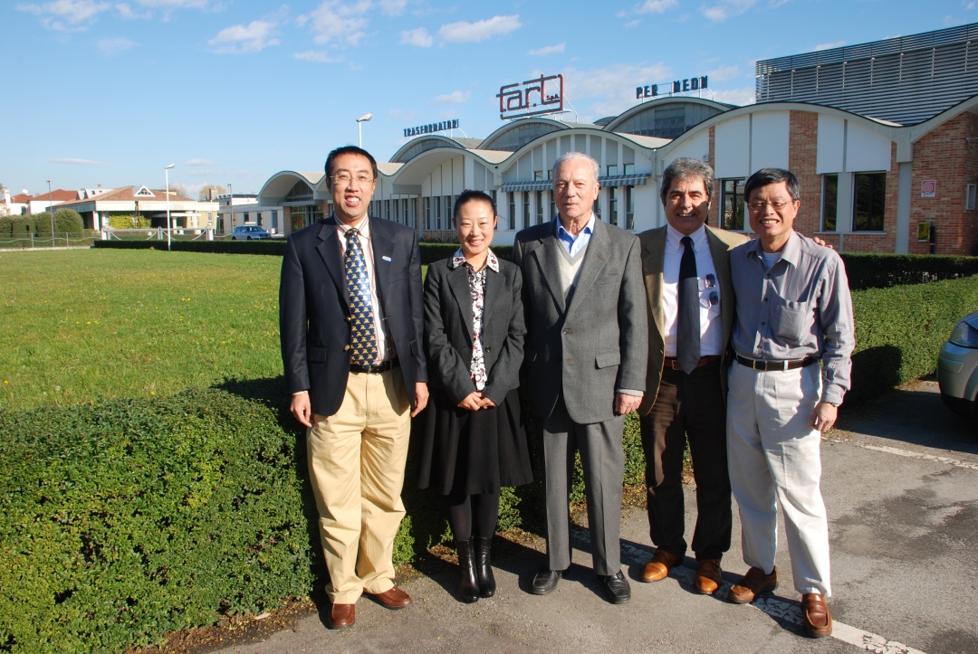 楂樻壃绾㈣壊,楂樻壃閮戝竼