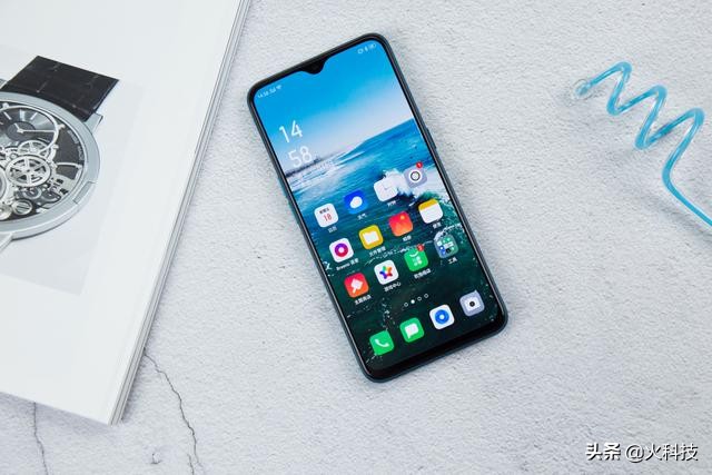 目前最值得入手的千元出头手机,千元机值得入手的一款手机