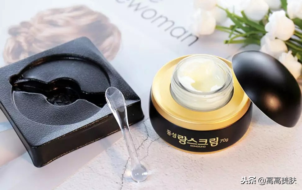 韩国东星制药美白祛斑霜,东星琅丝曲酸小黑瓶祛斑霜