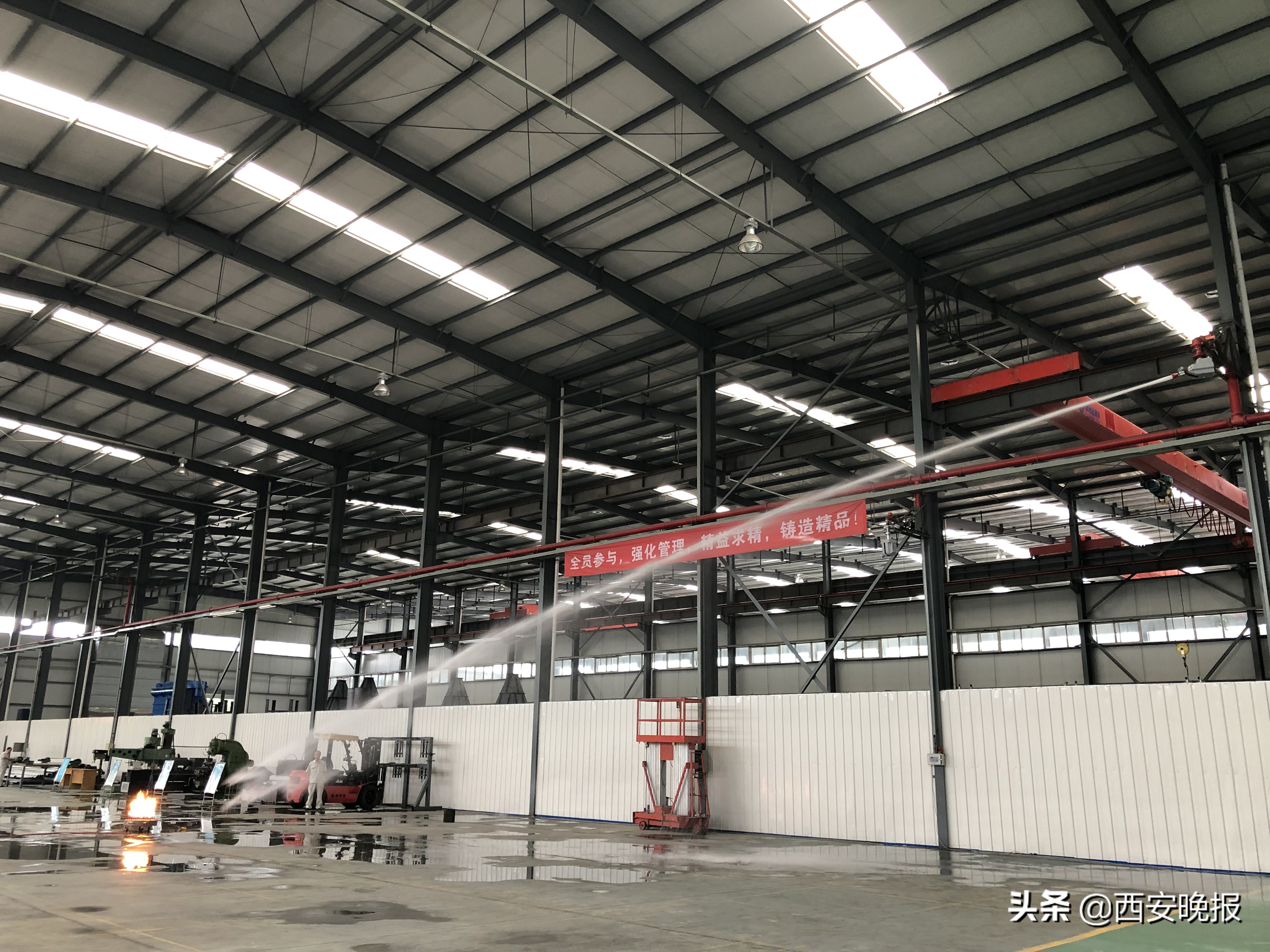 湖南全自动智能定位消防水炮,军巡智能消防水炮