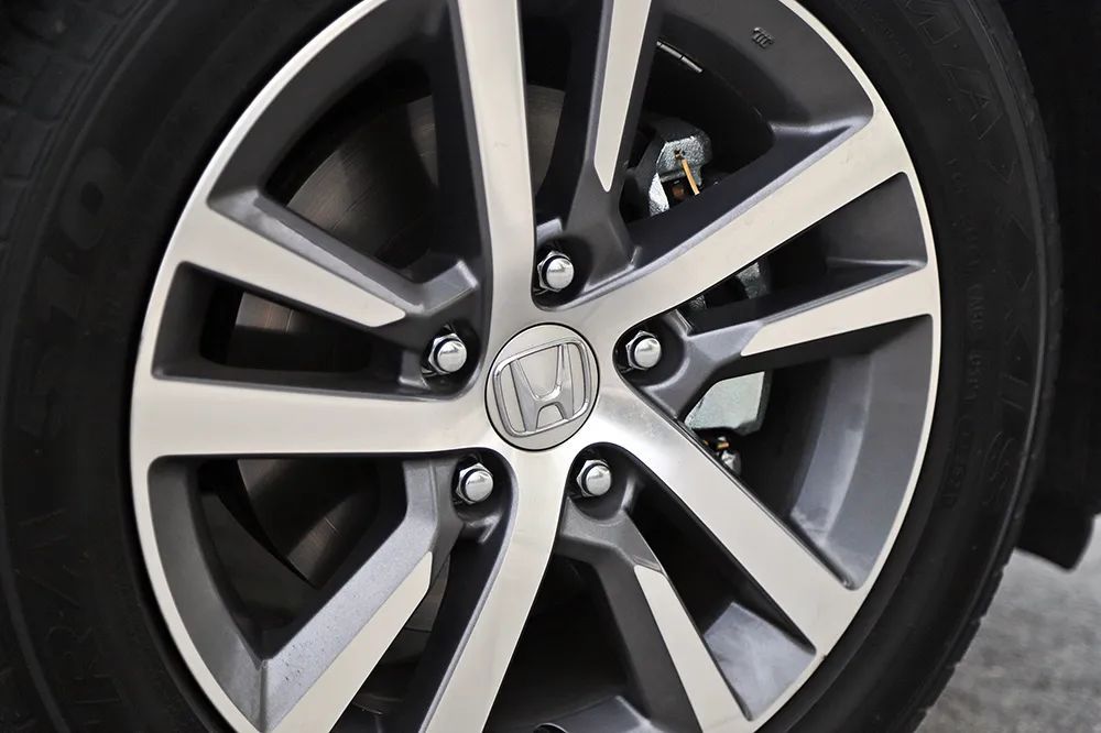 新款思域十一代首测,10代思域和11代思域哪个值得购买