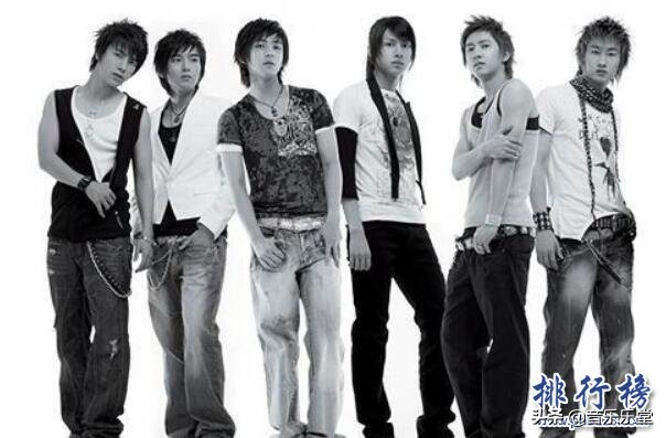 韩国男团成名曲,韩国男团hot成名曲你和我