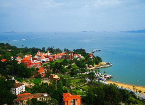 海边城市哪个适合定居,值得去旅游的海边推荐