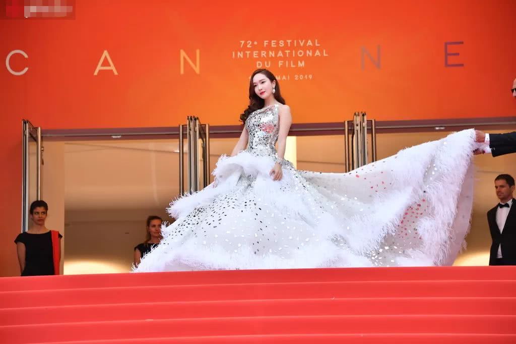 周董成追妻少年,巩俐刘涛气场全开,然而蹭红毯被驱赶的妖魔鬼怪还是不少