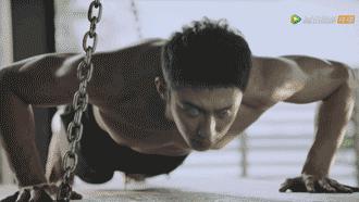 亲爱的热爱的韩商言腹肌,韩商言露出全部腹肌