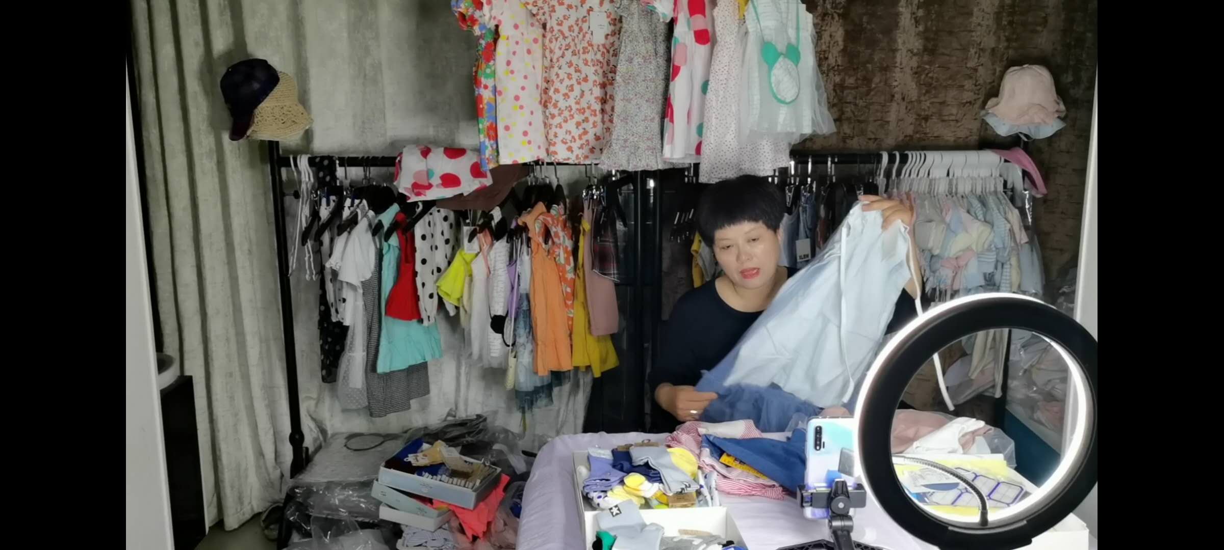 不说“假、大、空”只说说自己正在经历的创业