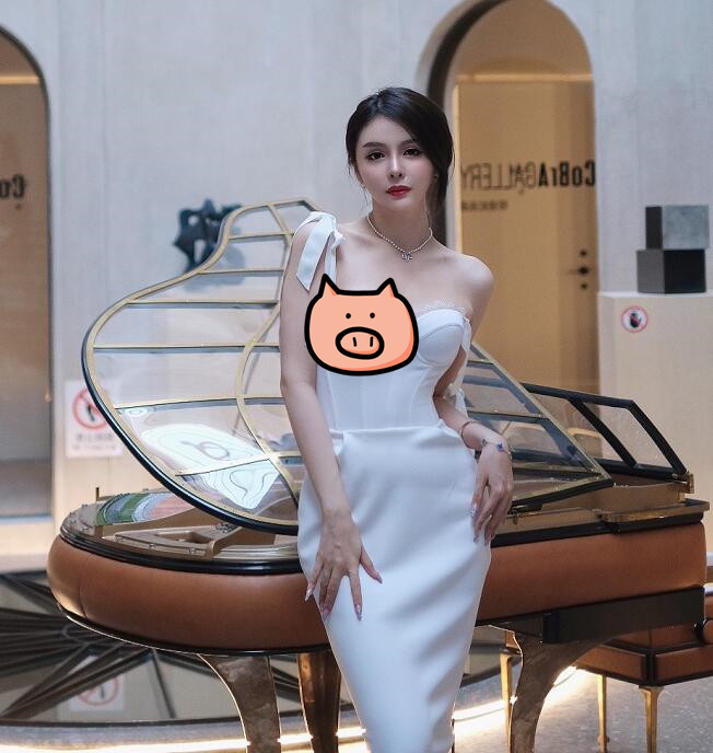 时隔两年,张琪格回应“迪拜谣言”:自己跟团去的,没有土豪