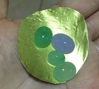 买翡翠原石受骗怎么处理,缅甸翡翠各场口的翡翠怎么辨别