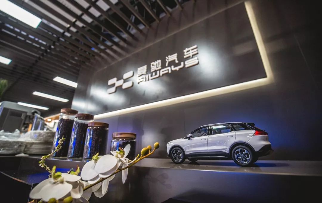 妯法娆т簹澶ч檰7819鍏噷,涓栫晫鍏绗竴杈唖uv