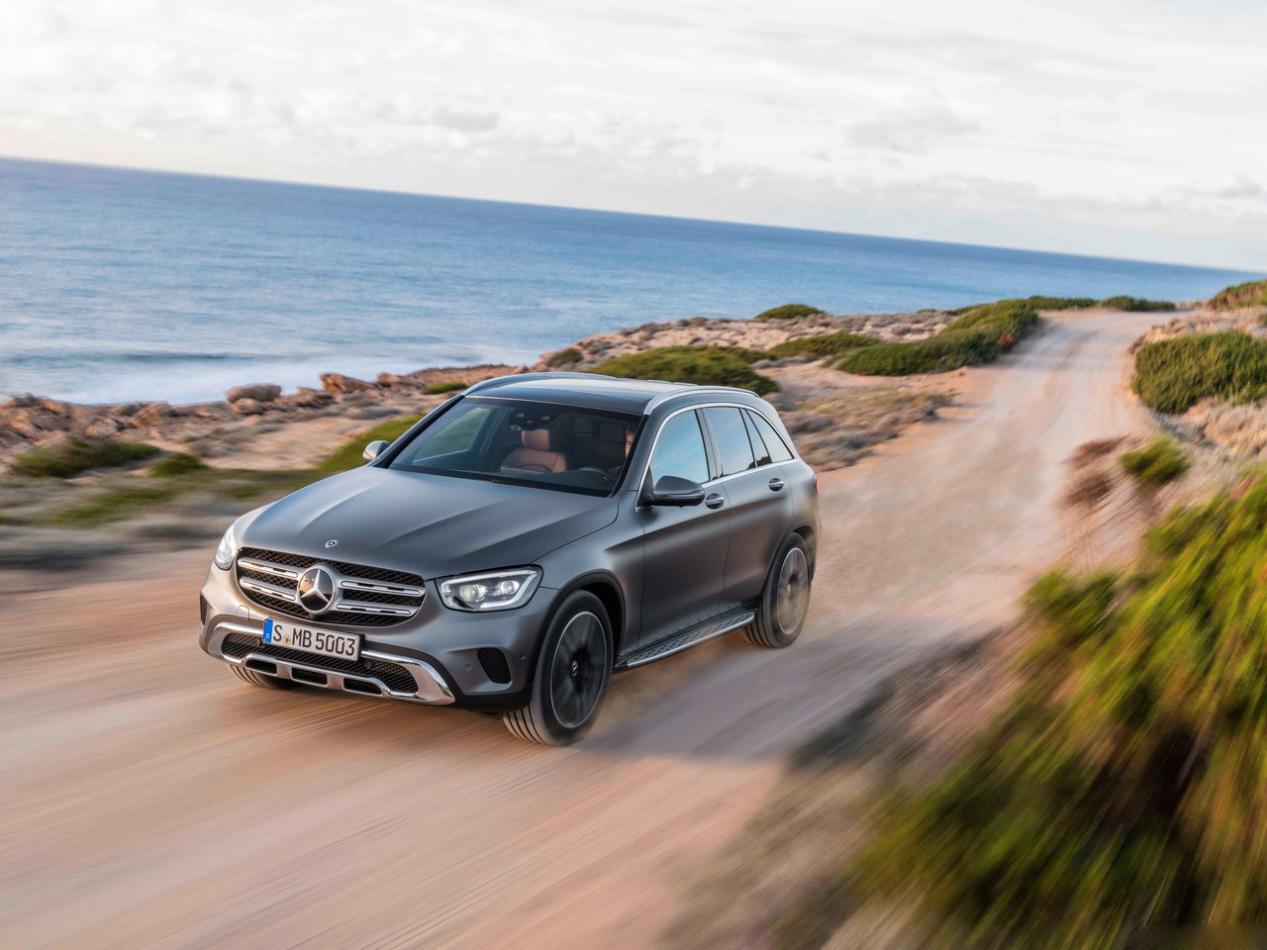 suv和越野车是一个意思吗,SUV和越野车的区别有哪些