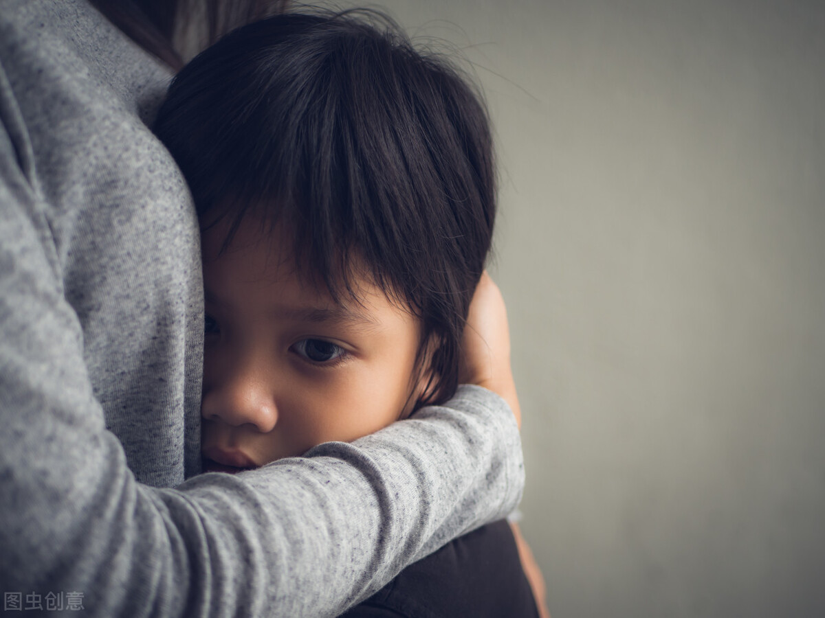 孩子自卑怎么办,孩子自卑的家庭原因