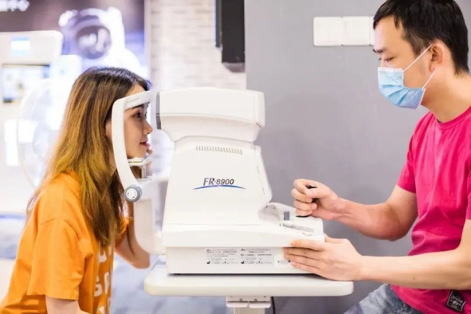 潮流时尚眼镜推荐高级眼镜,眼镜五星评价