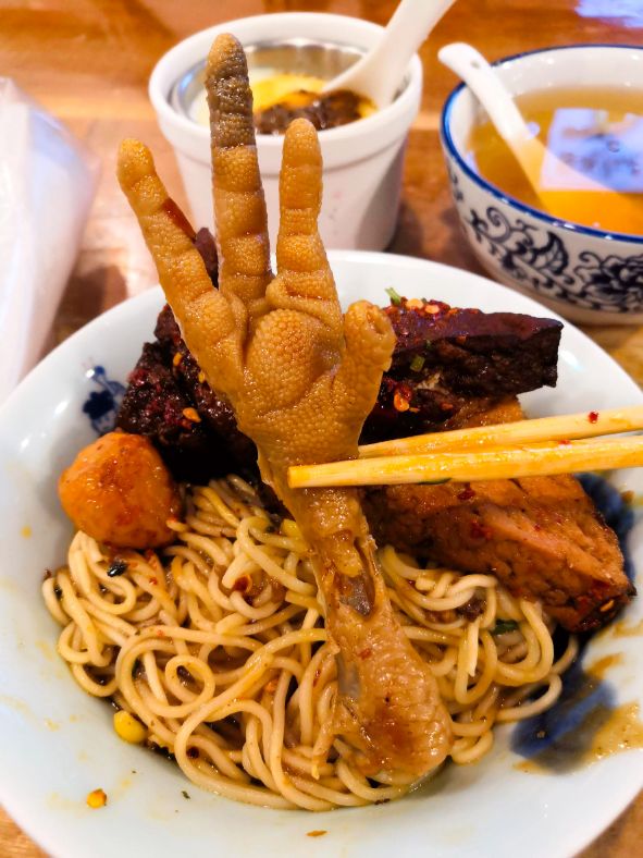 建设路的美食街,建设路哪里有美食街