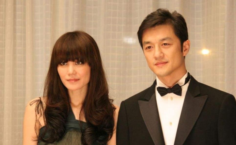 李亚鹏为什么嫁给周迅,李亚鹏和周迅在一起过吗