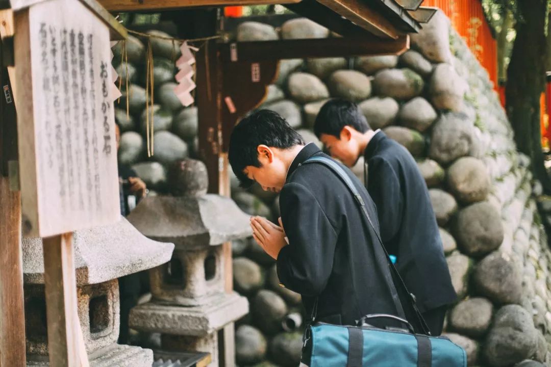 800元双人来回的机票，可以飞去国外哪里？