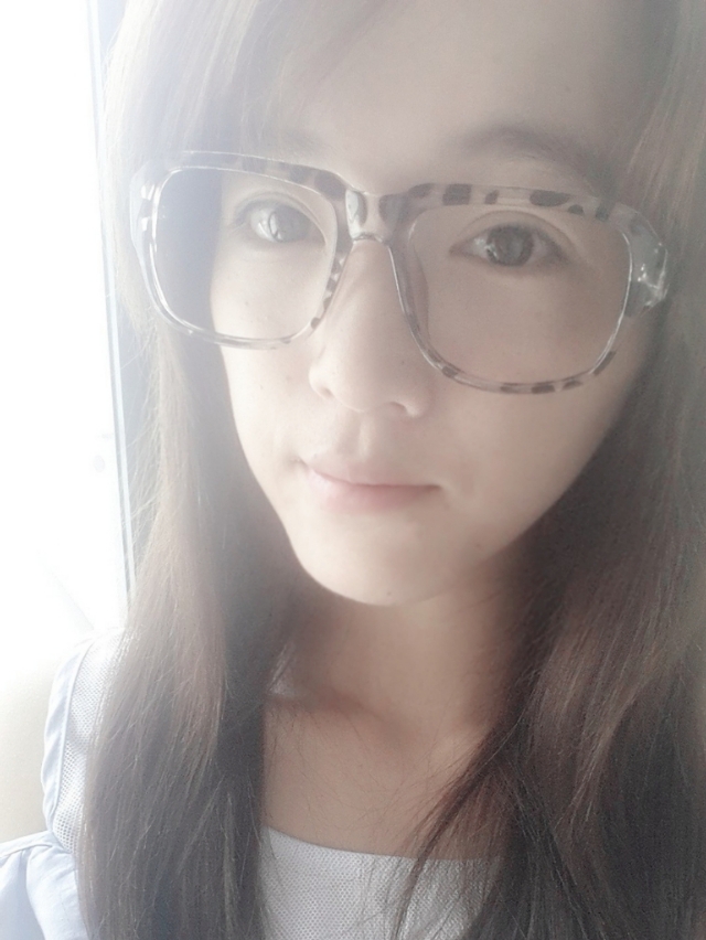 还记得3G时代吗？QQ家园和腾讯微博，有非主流的青春和骚气的文字