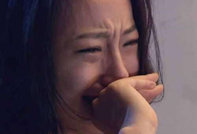 11岁闺女身上被“种草莓”，母亲一再逼问，孩子回答惹家人担忧