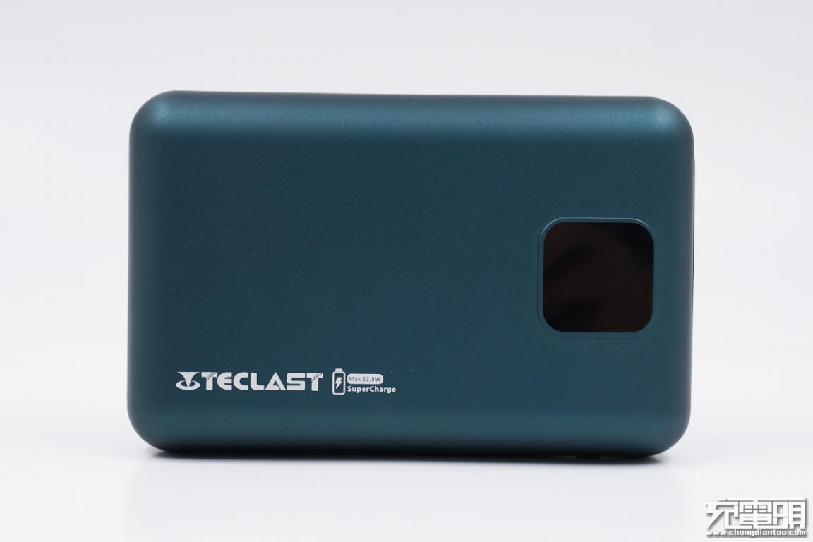 台电充电宝20000毫安快充,台电20000毫安22.5瓦充电宝评测