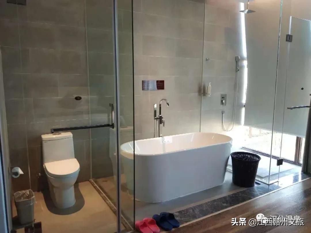 天凉了，告别秋燥，温泉养生约起来吧！